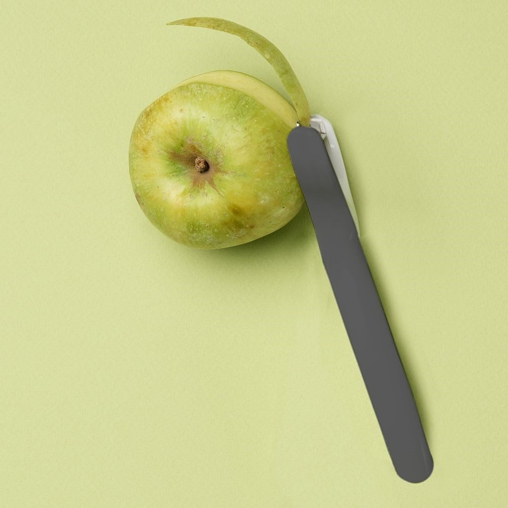 Three kitchen peelers with non-slip handles for easy peeling