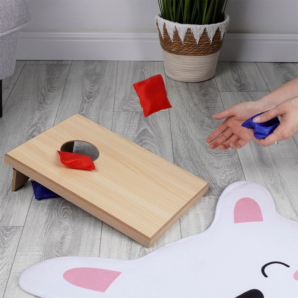 Throw the bags - Fun and challenging skill game