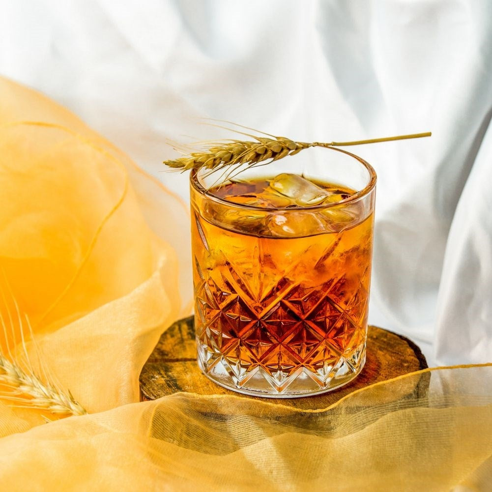 Timeless glasses, thick glass, perfect for drinks, dishwasher safe