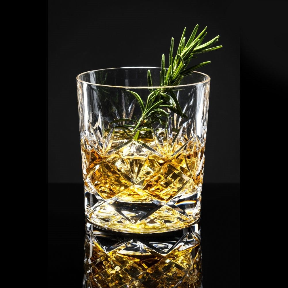 Timeless glasses, thick glass, perfect for drinks, dishwasher safe