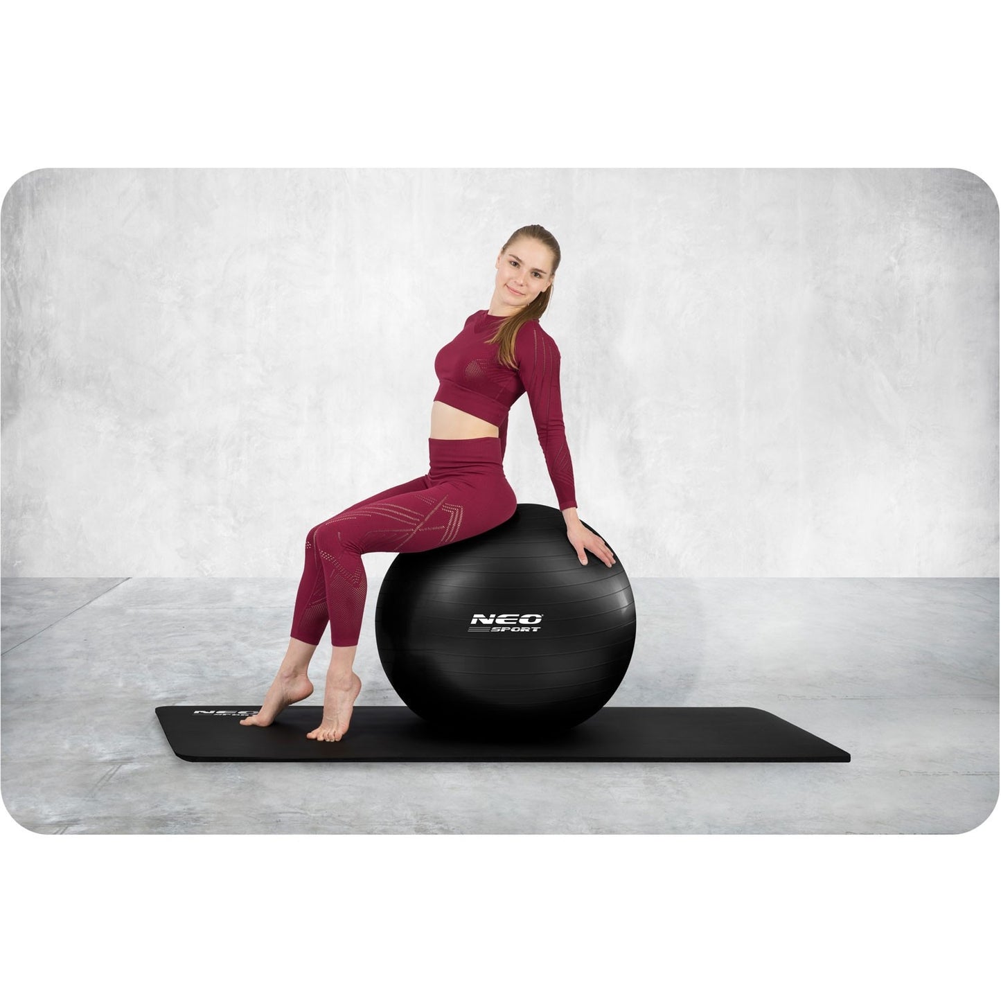 Training ball 75 cm NS-952 Black