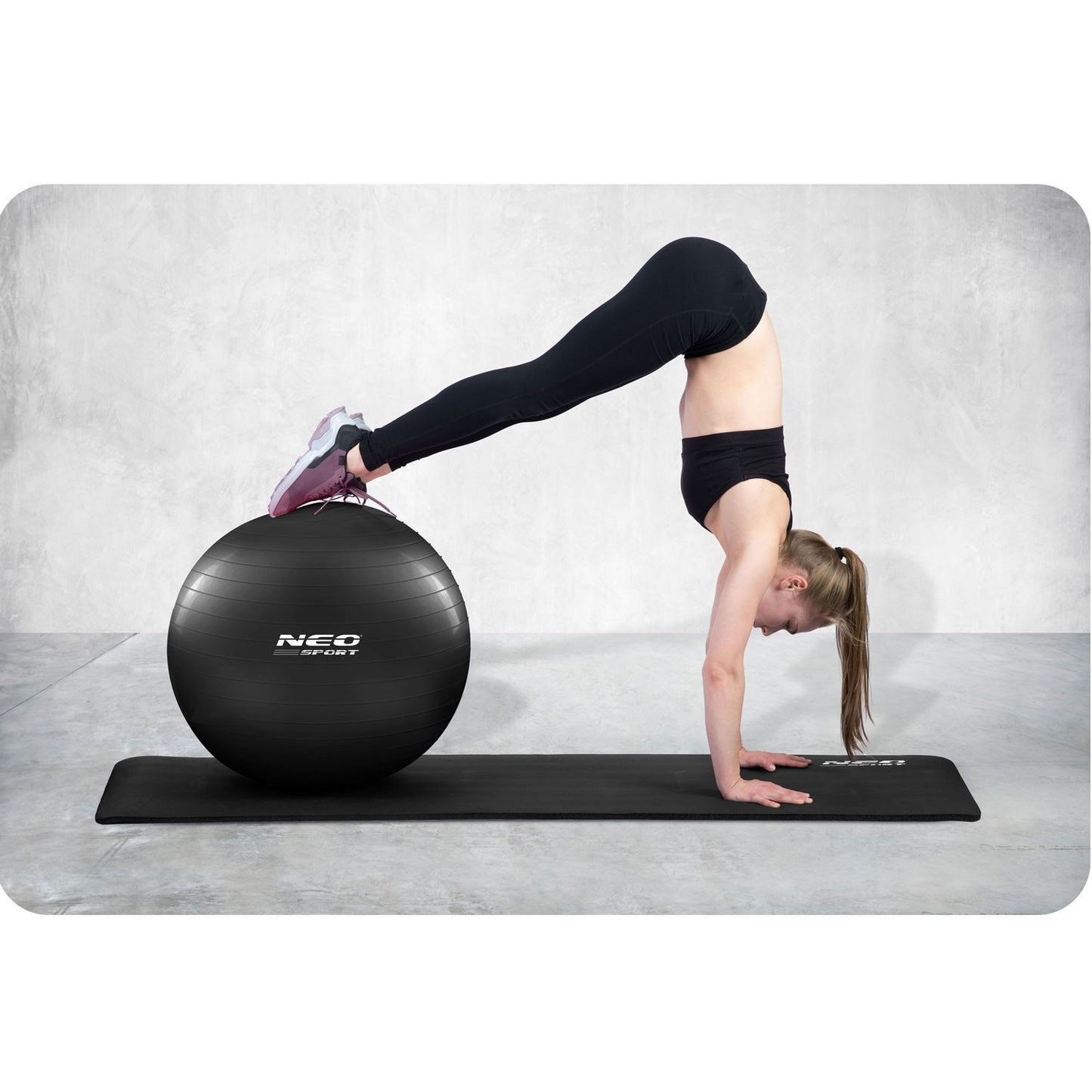 Training ball 75 cm NS-952 Black