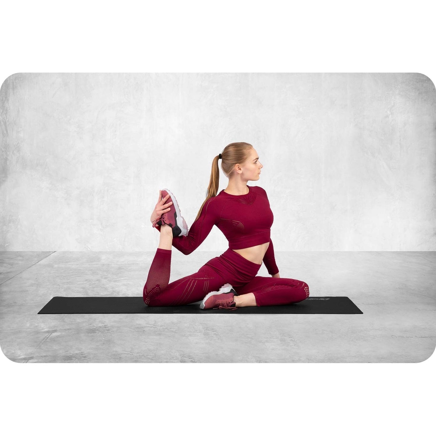 Training mat Neo-Sport 173 x 61 cm - Black