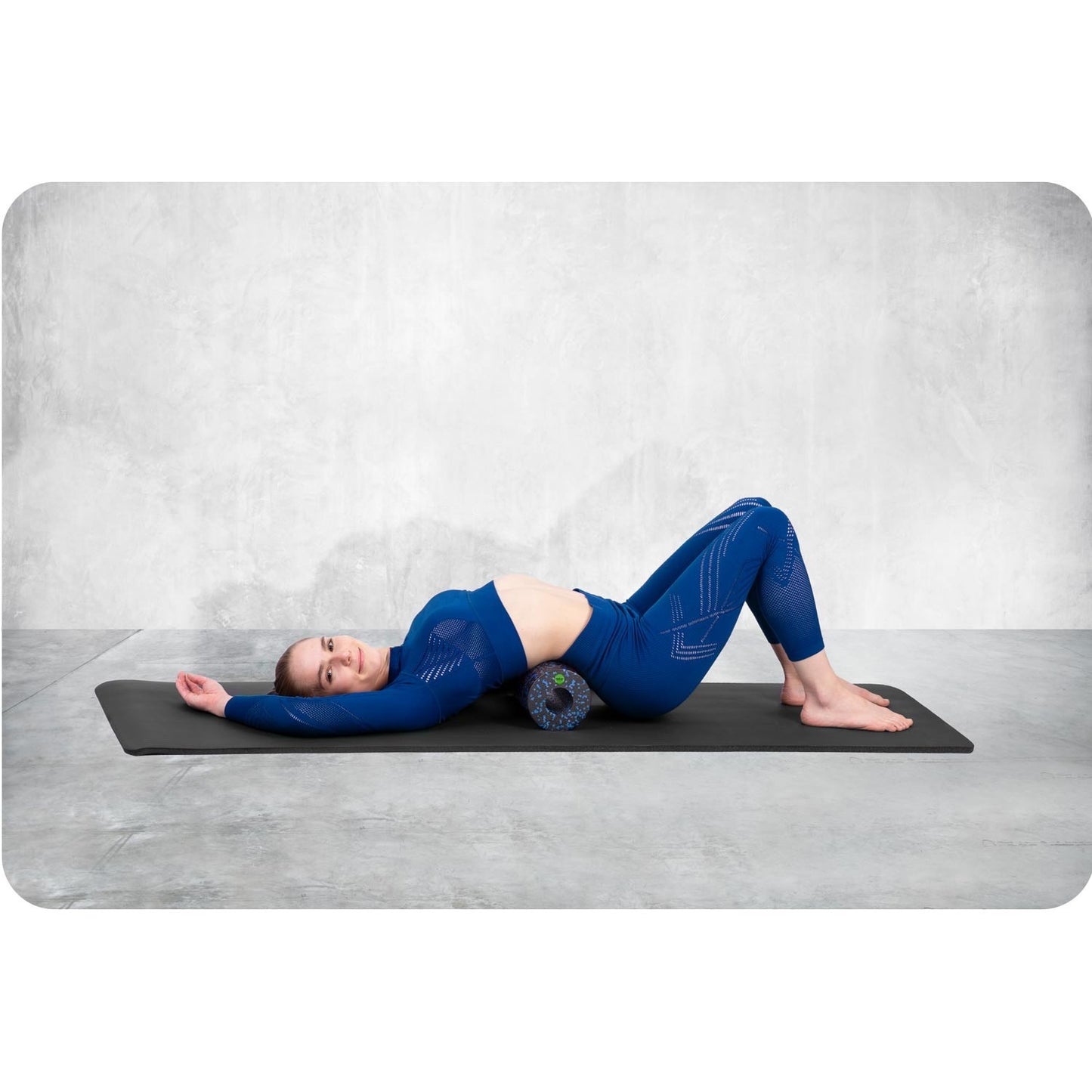 Training roll 33 x 14 cm NS-964 Black/Blue