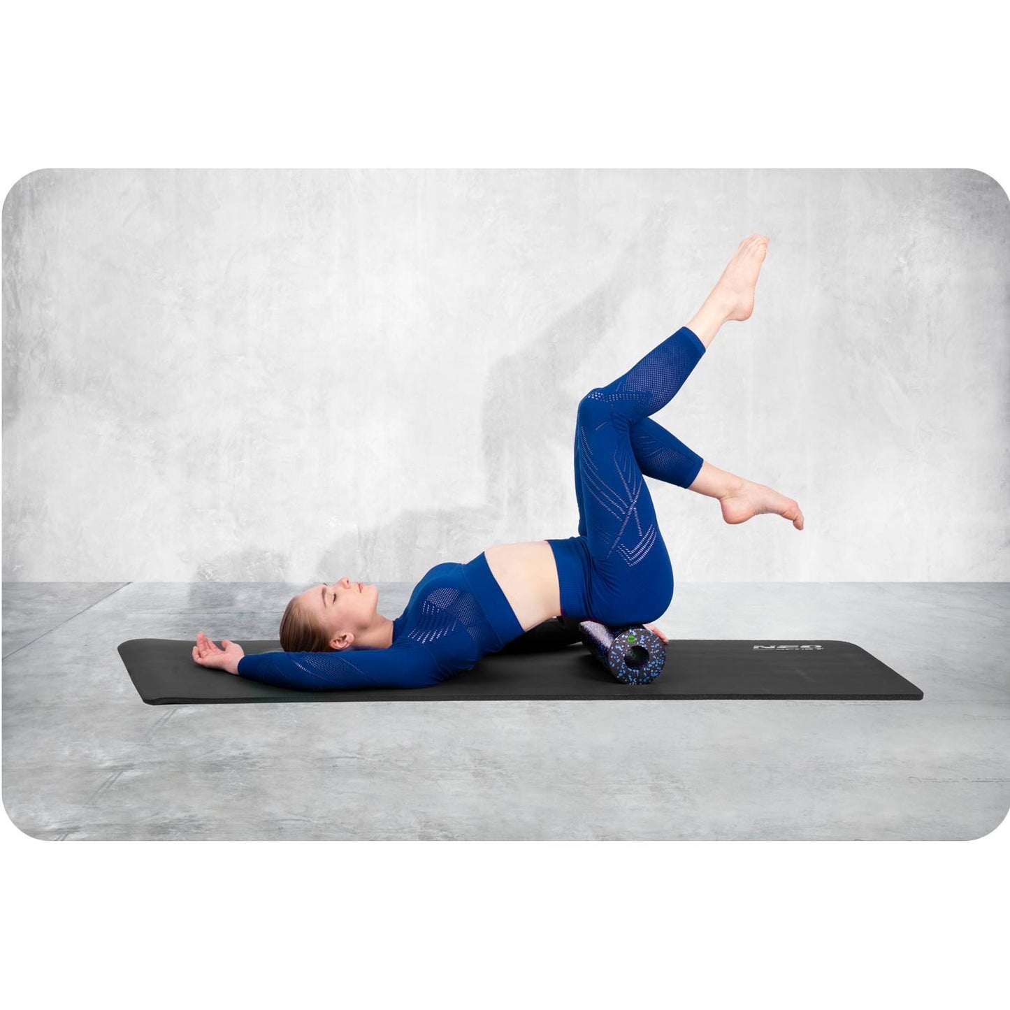 Training roll 33 x 14 cm NS-964 Black/Blue