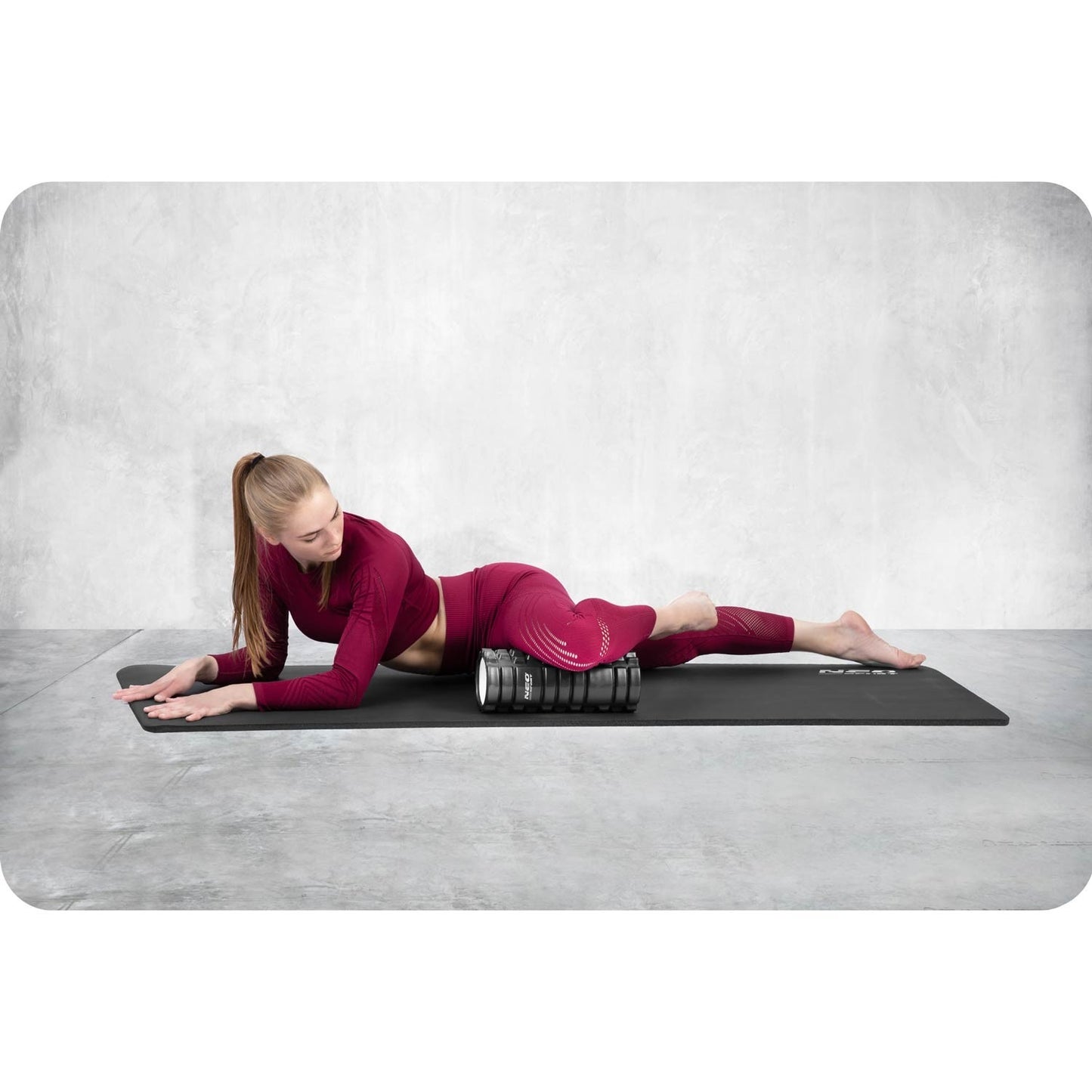 Training roller 33x14 cm NS-953 black