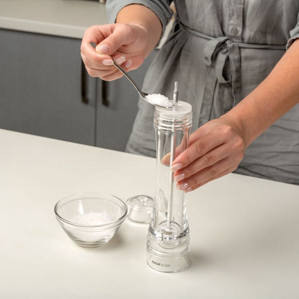 Transparent acrylic grinder for pepper and salt, adjustable grinding