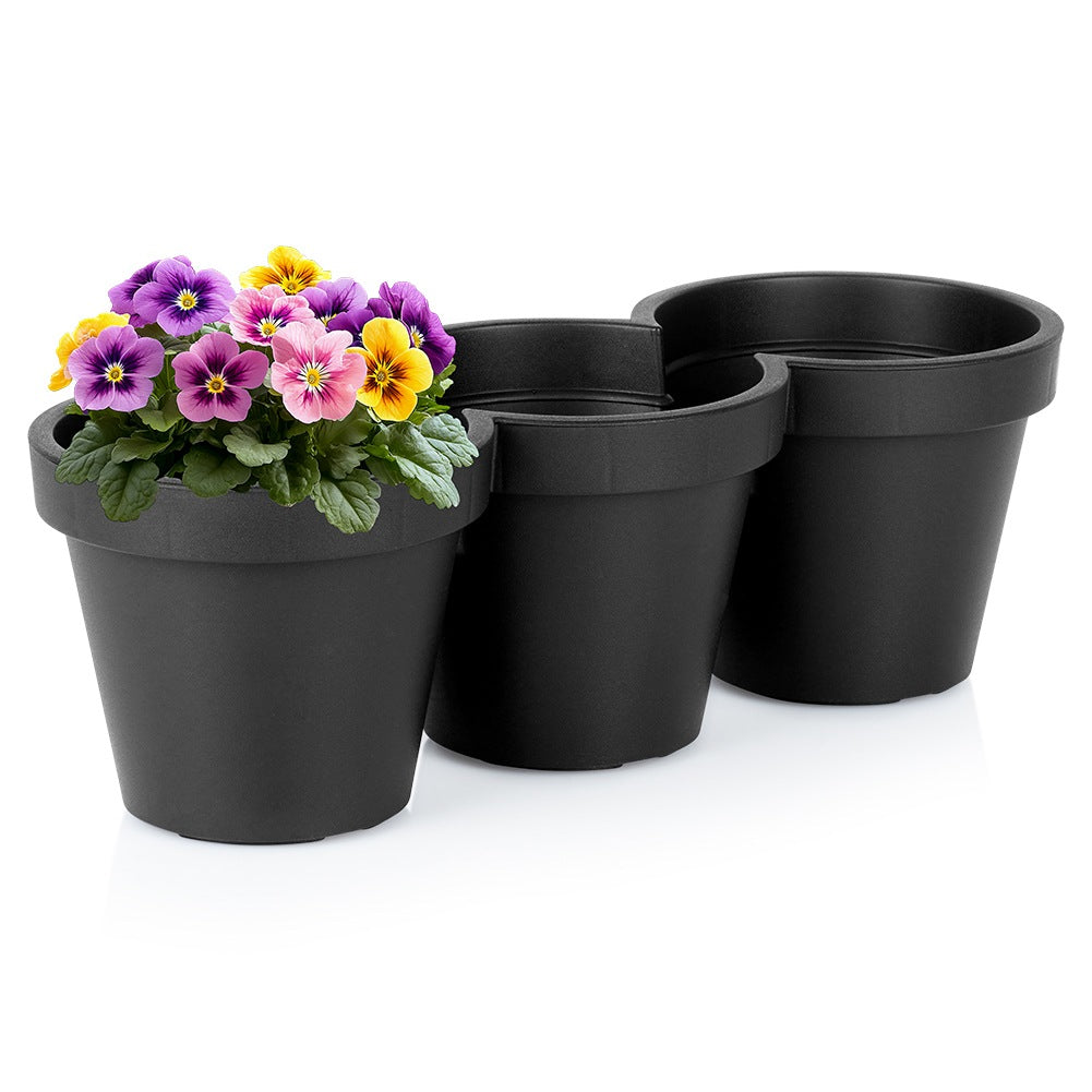 Triple plastic garden pot, black, 39.5 cm