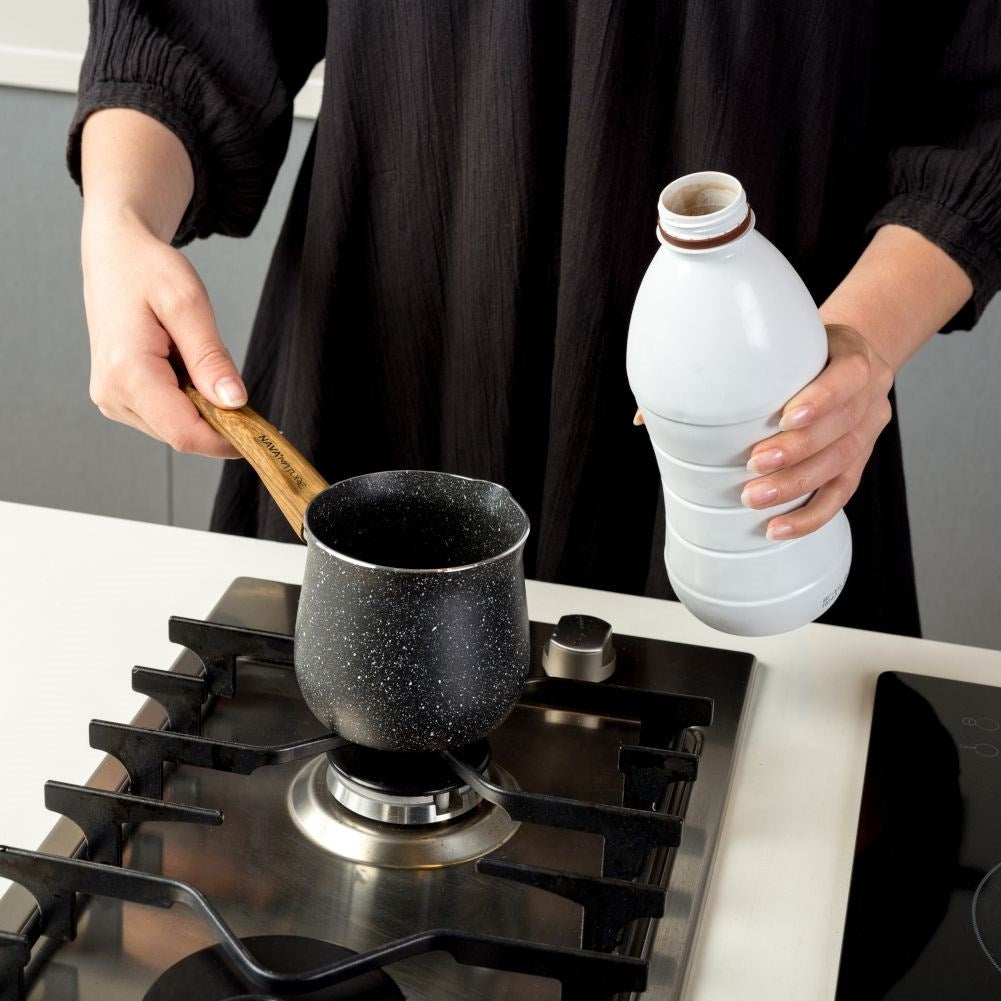 Turkish Coffee Pot: Aluminium, Non-stick Granite, Comfortable Handle