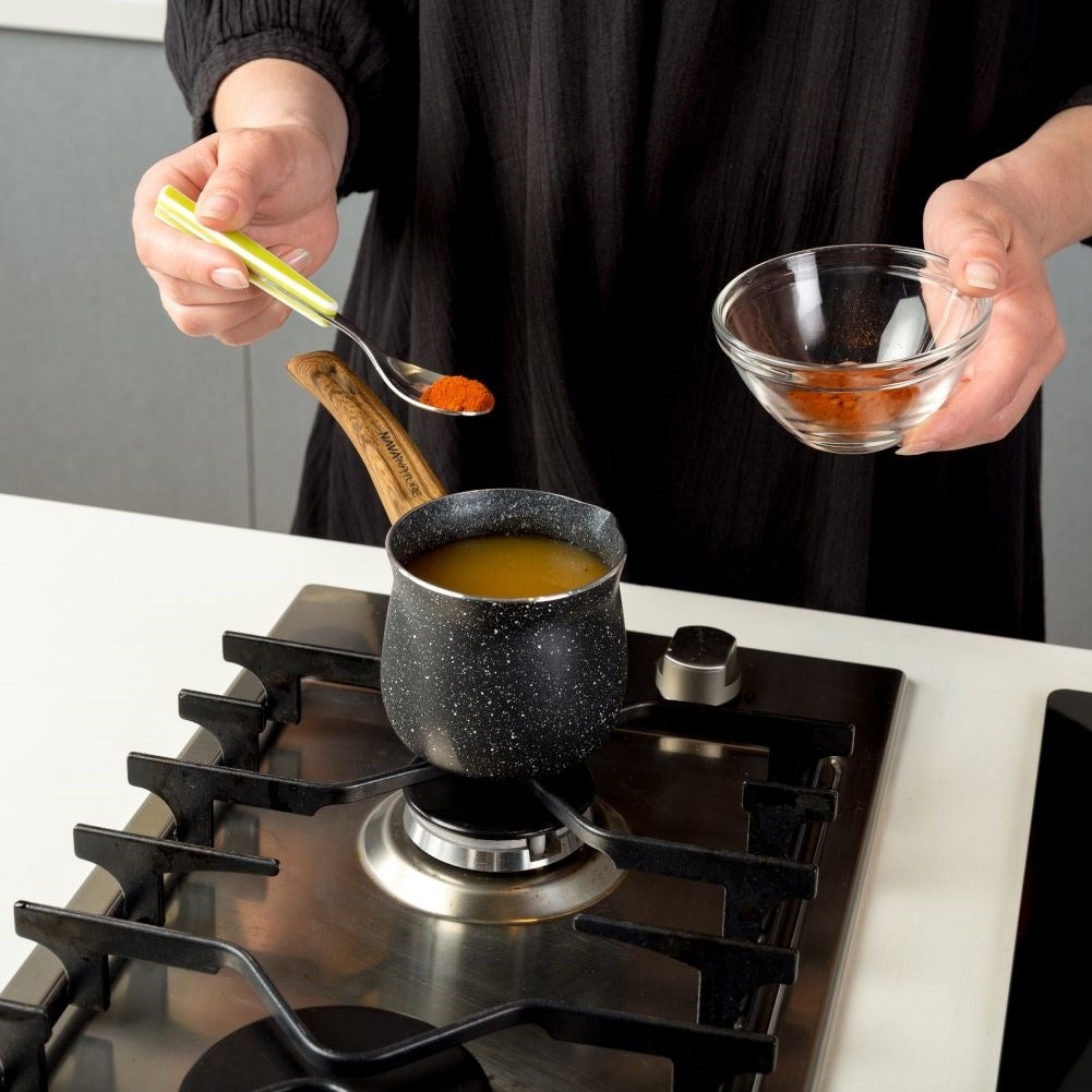 Turkish coffee pot in aluminum with non-stick coating