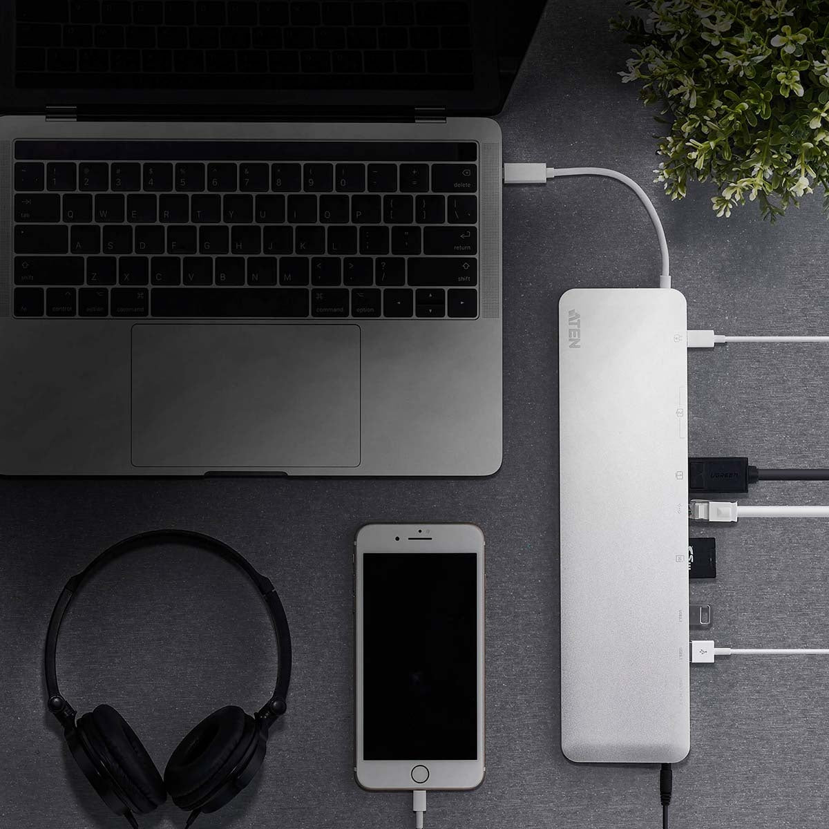 USB-C Multiport Dock with Power Pass-Thr
