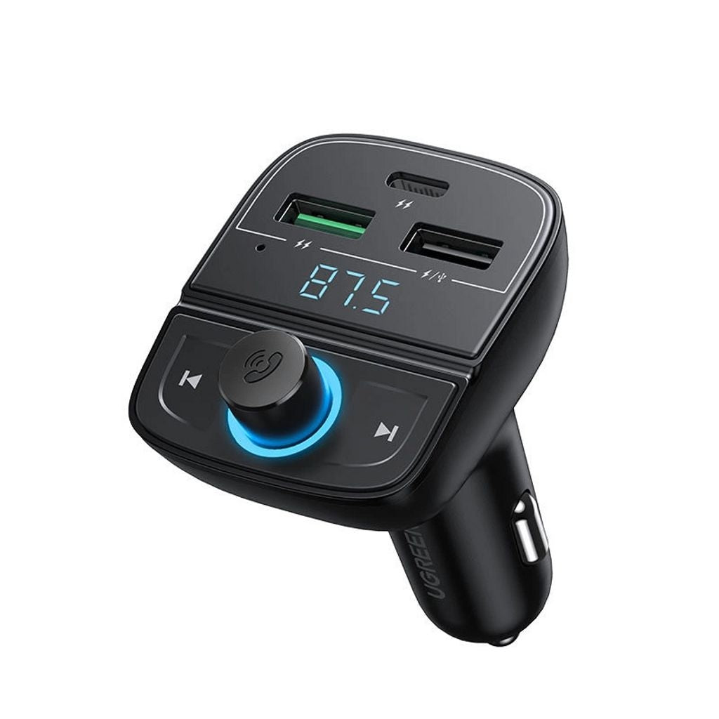 Ugreen Bluetooth FM transmitter / Car charger 2x USB-A, 1x USB-C