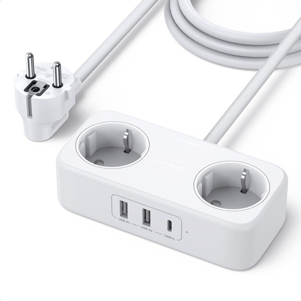 Ugreen DigiNest power strip extension cord with 2x USB ports / 1x USB-C - Black