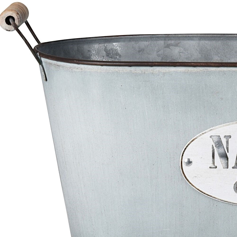 Unique retro metal pot with wooden handle for indoor/outdoor use