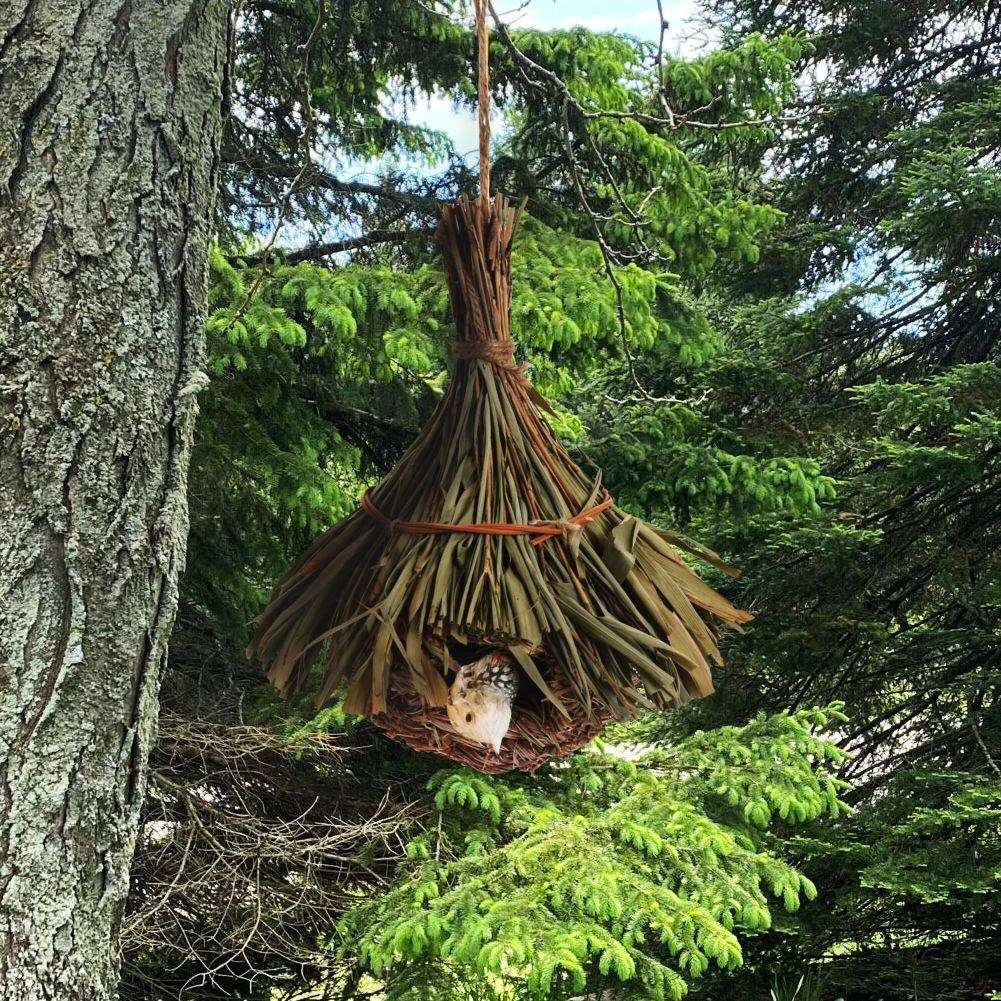 Unique straw birdhouse - perfect for garden and balcony
