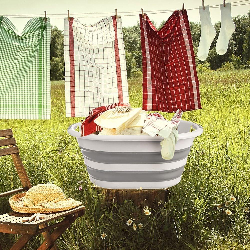Universal collapsible laundry basket with handle