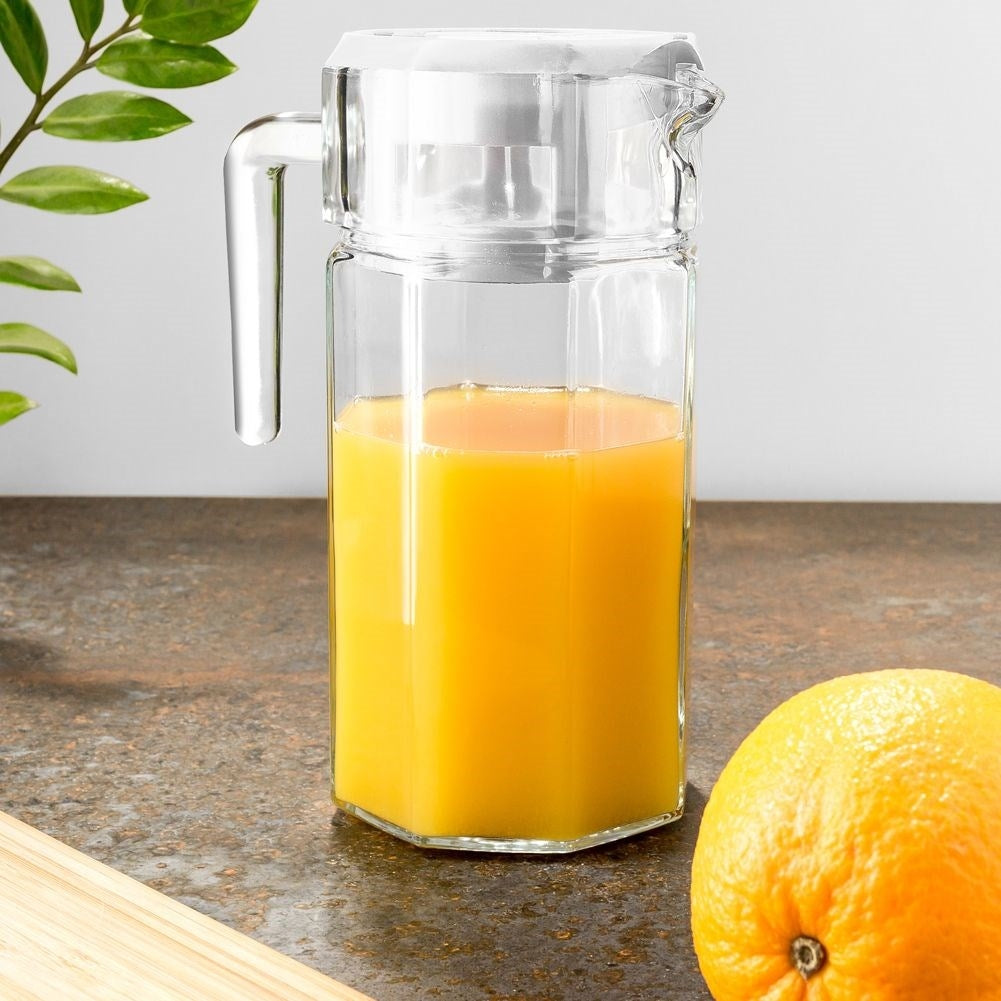Universal jug with handle and lid, 1.5 litres