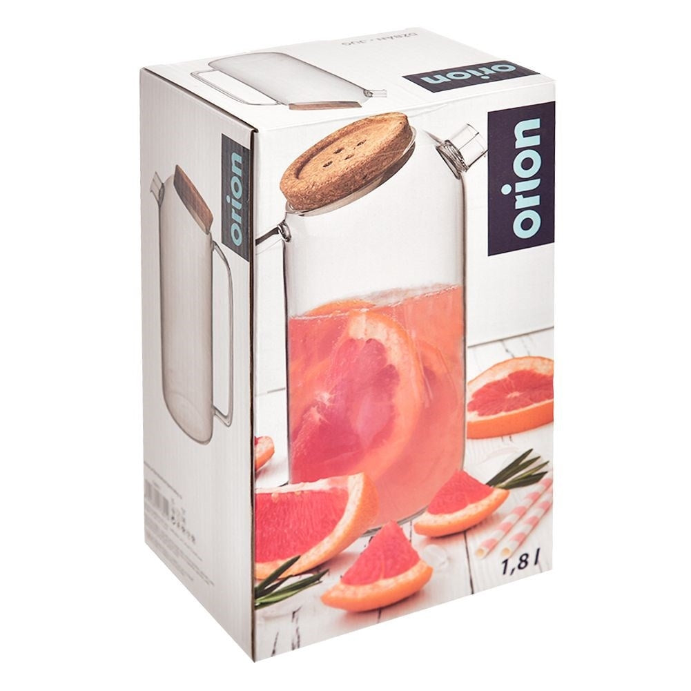 Universal jug with strainer and cork lid for all drinks