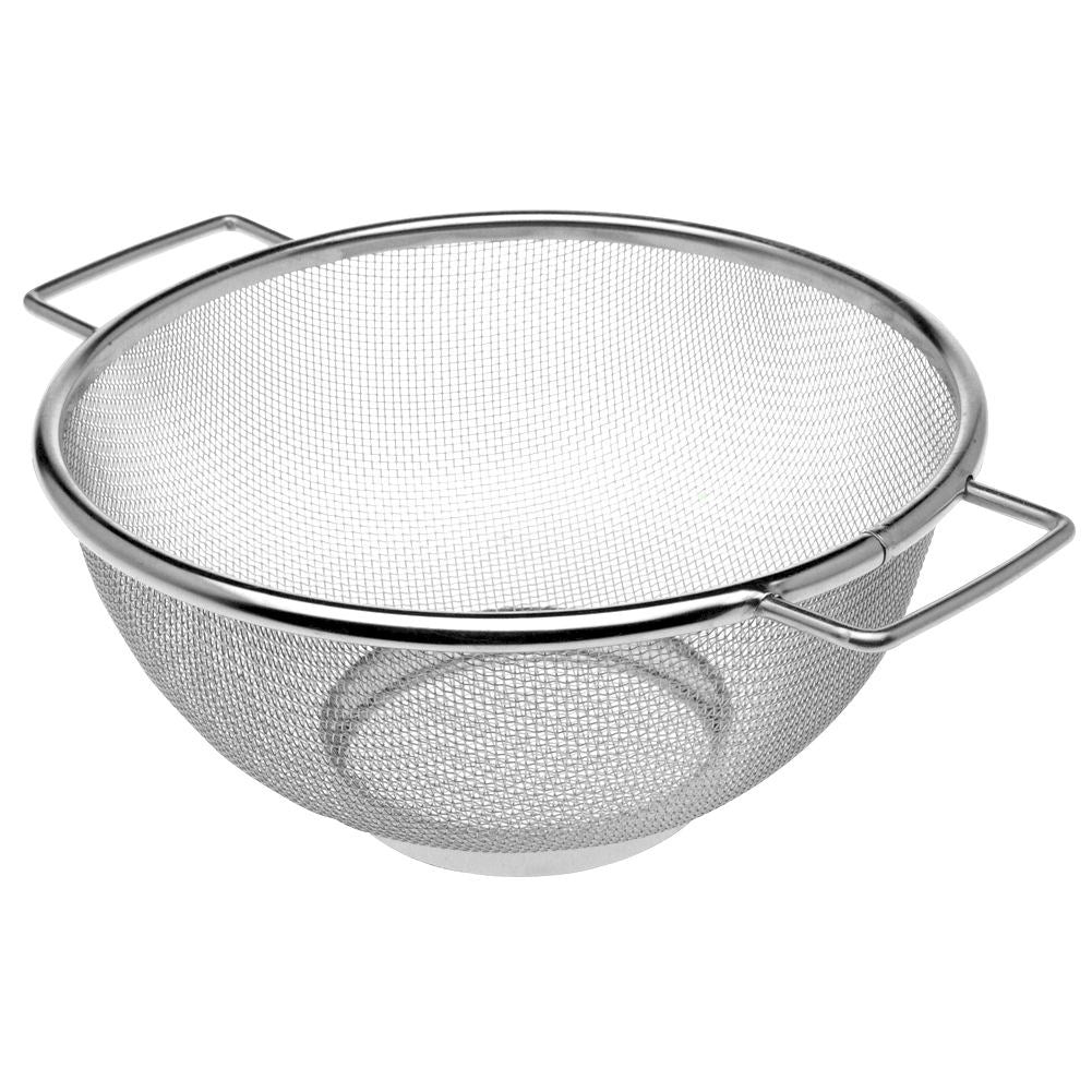 Universal kitchen strainer in stainless steel with two handles