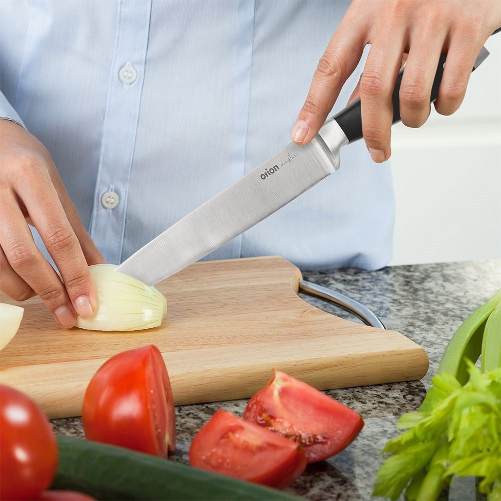 Universal knife in stainless steel with robust ABS handle