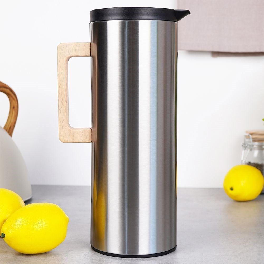 Vacuum jug 950 ml - Keeps drinks hot/cold for a long time