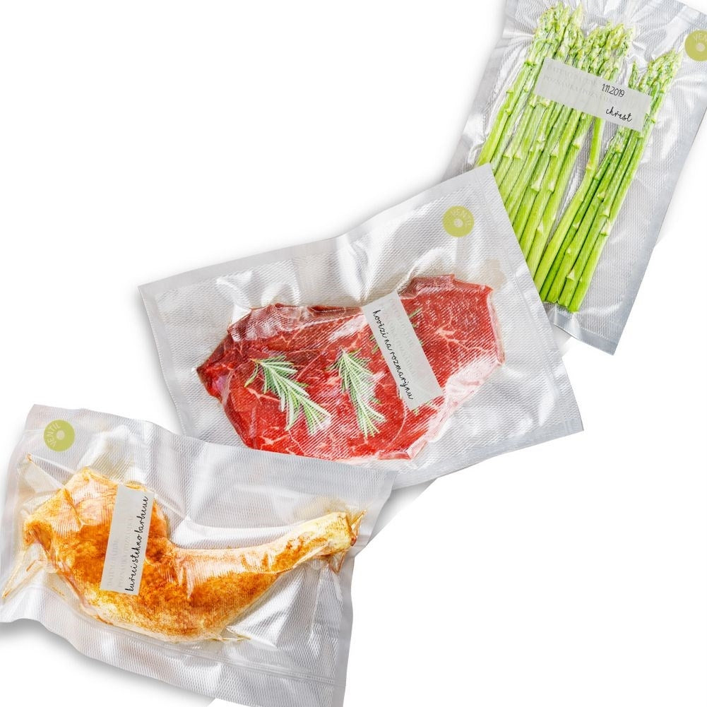 Vacuum pump for fresher food: preserve taste and nutrition
