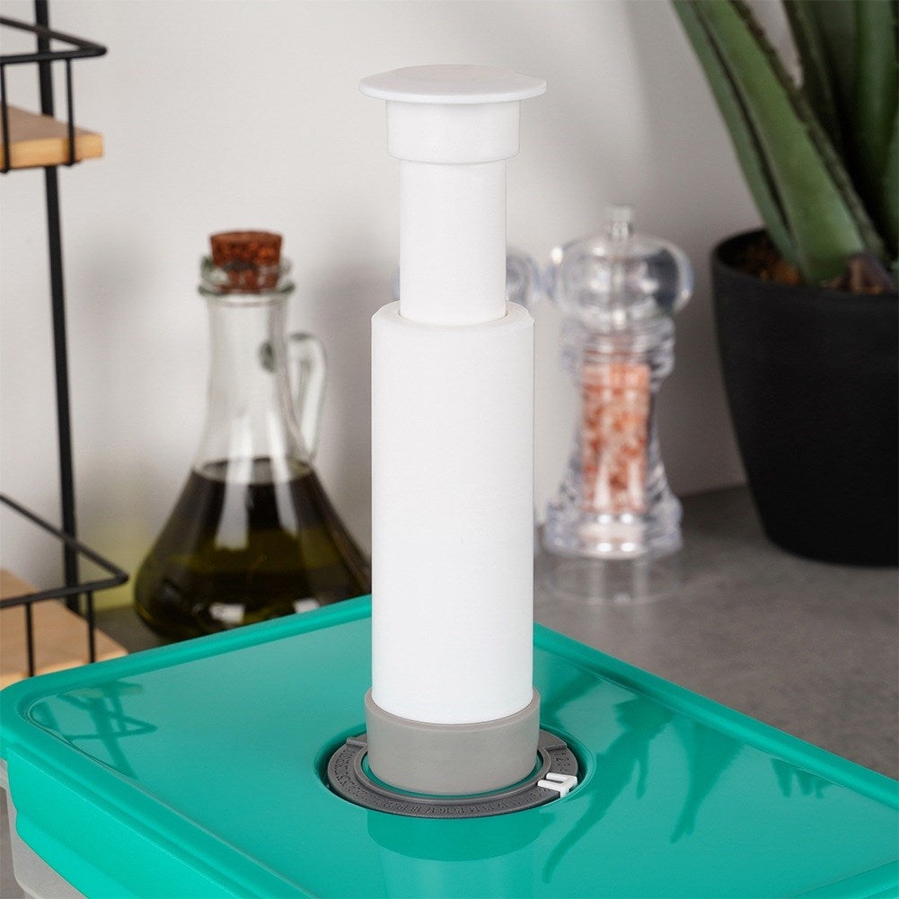 Vacuum suction pump 13.5 cm