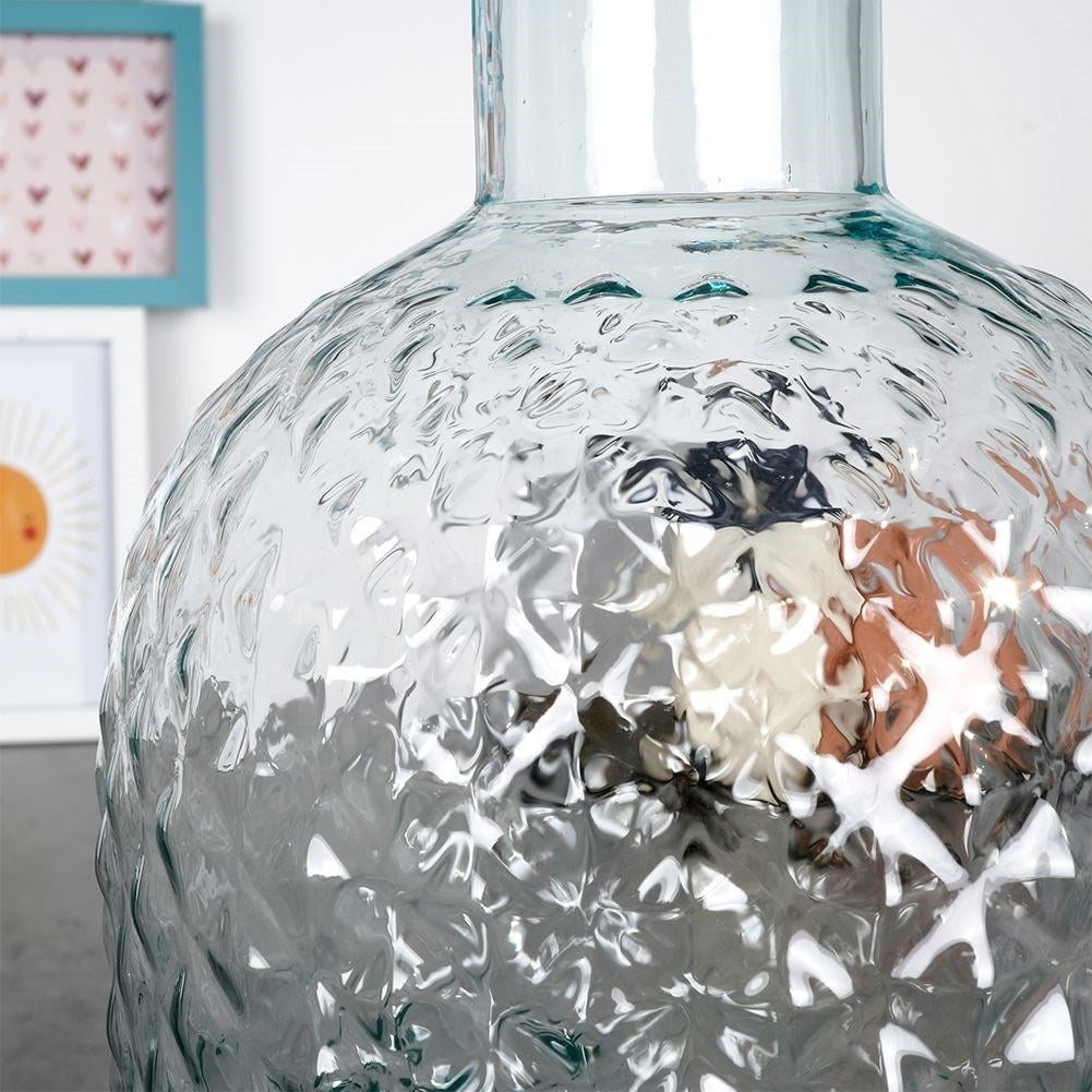 Vase in recycled blue glass, ideal for all flowers