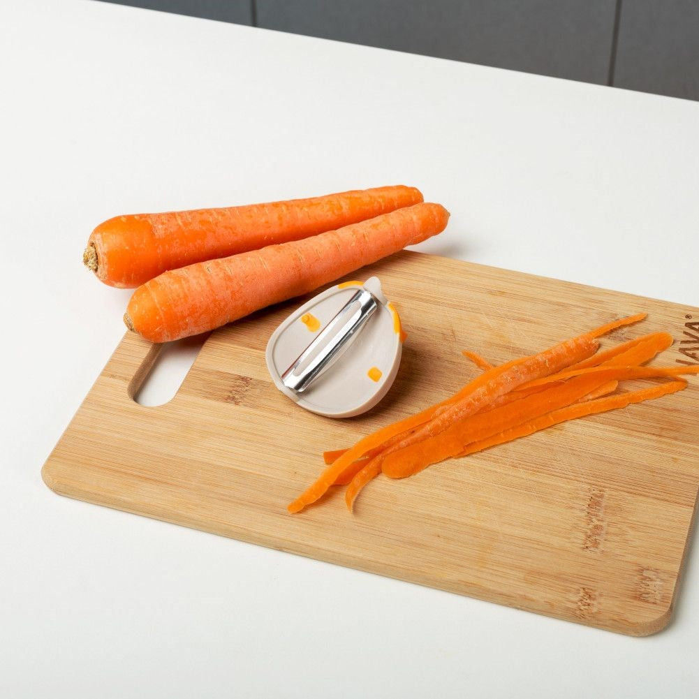Vegetable and fruit peeler