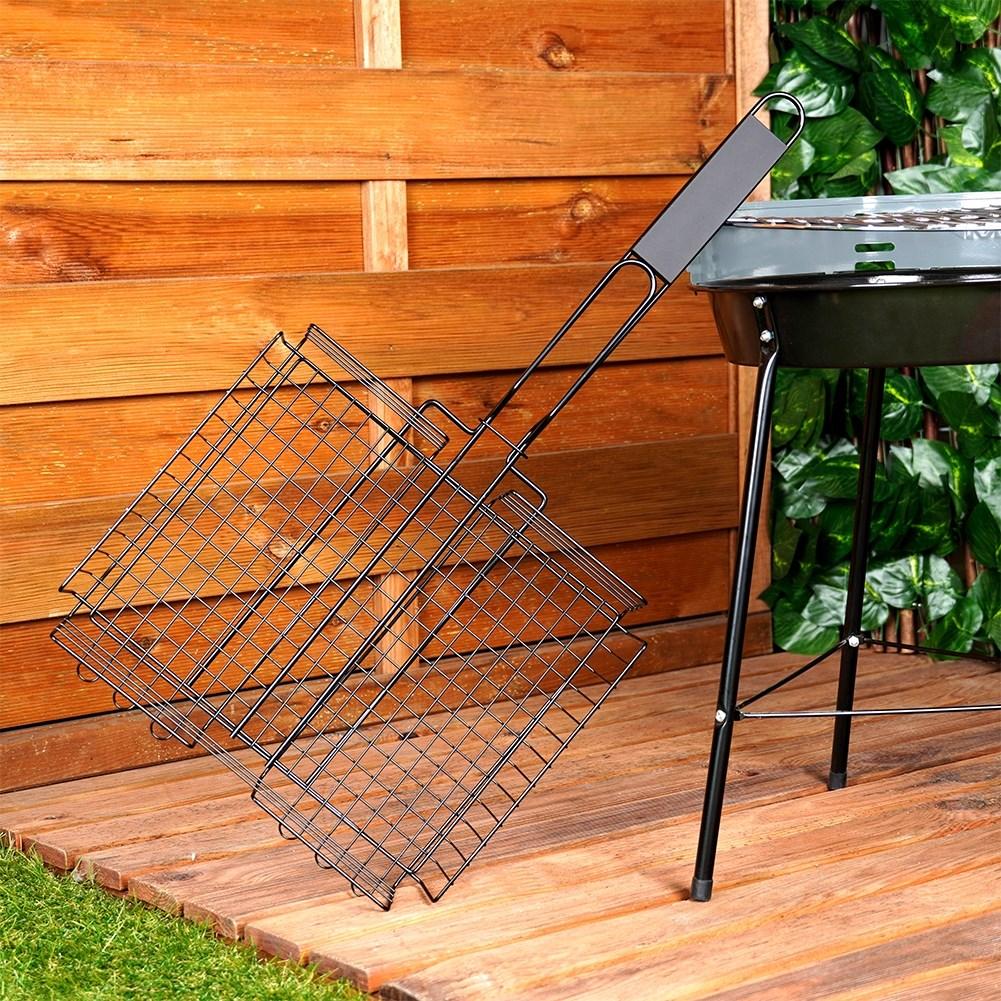 Versatile lockable grill basket with long handle for easy grilling