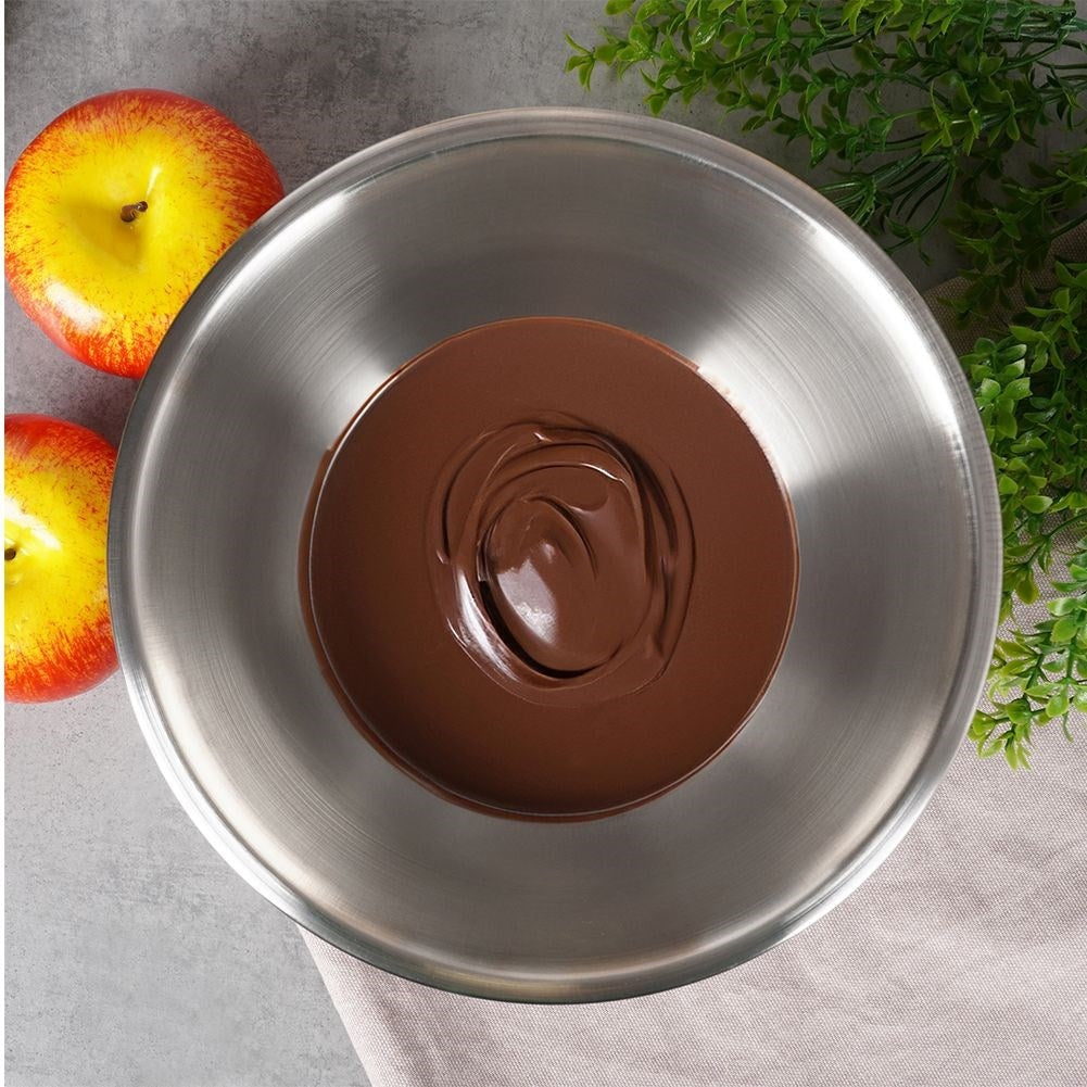 Versatile stainless steel bowl, 2L capacity for kitchen and storage