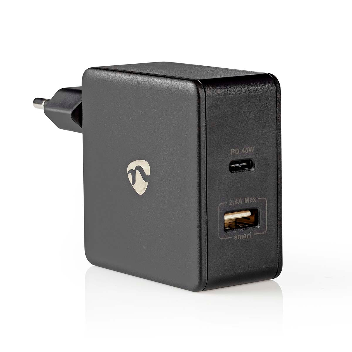 Wall Charger | 57 W| Fast charging function | 2.25 A / 2.4 / 3.0 A | Number of outputs: 2 | USB-A / USB-C™ | Without cable | Automatic selection of Voltage