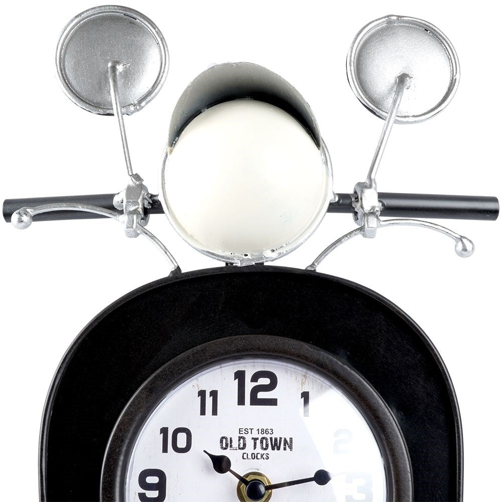 Wall clock in the shape of a scooter - Unique and stylish decoration