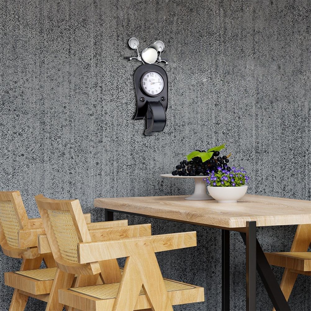 Wall clock in the shape of a scooter - Unique and stylish decoration
