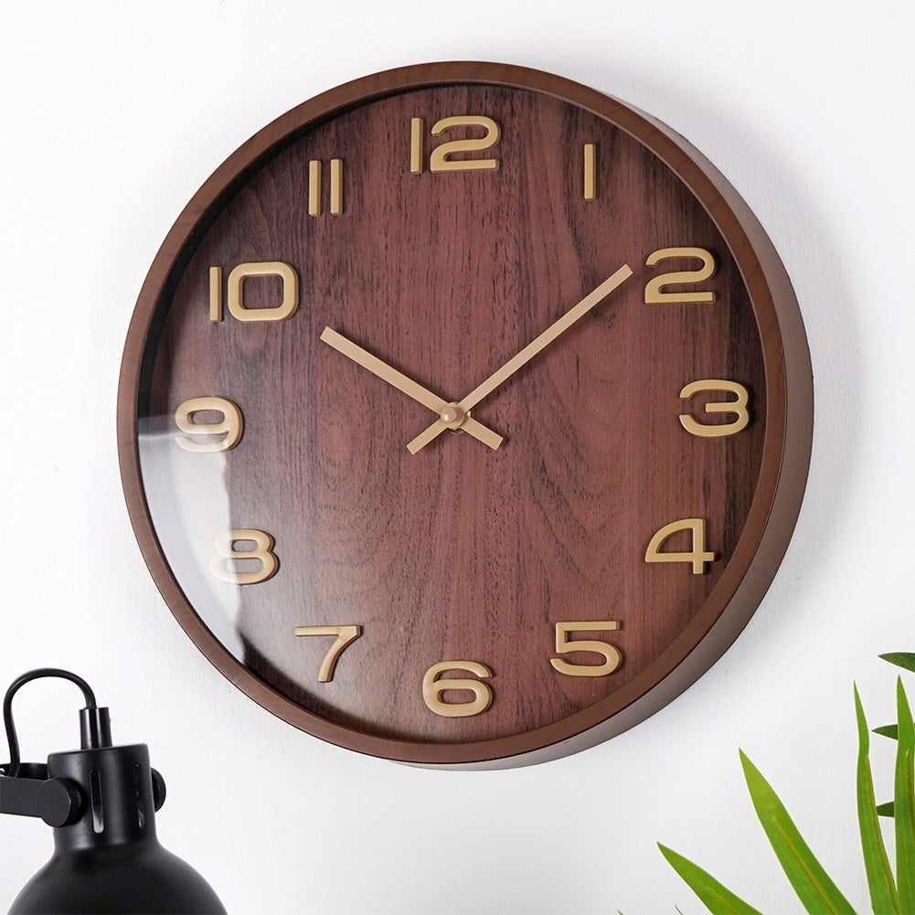 Wall clock with diameter of 30 cm