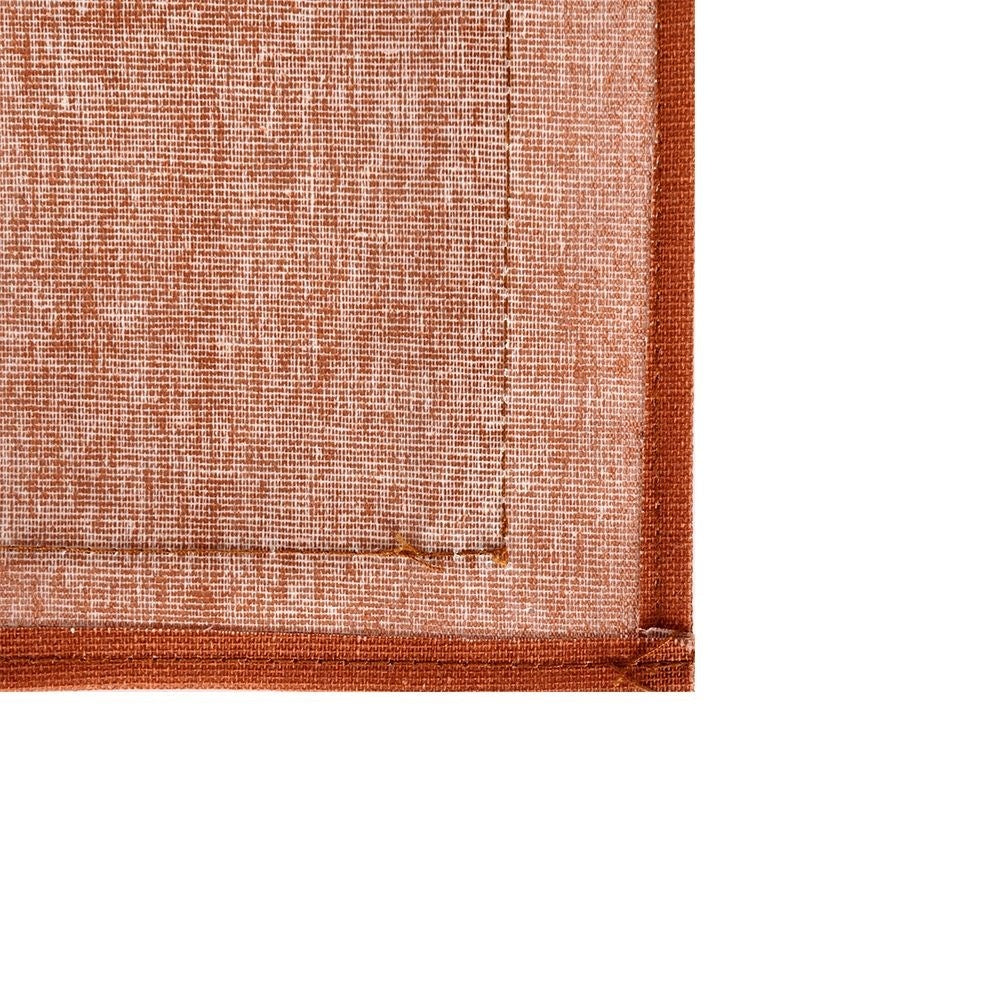Wall organizer with bear motif and 7 pockets