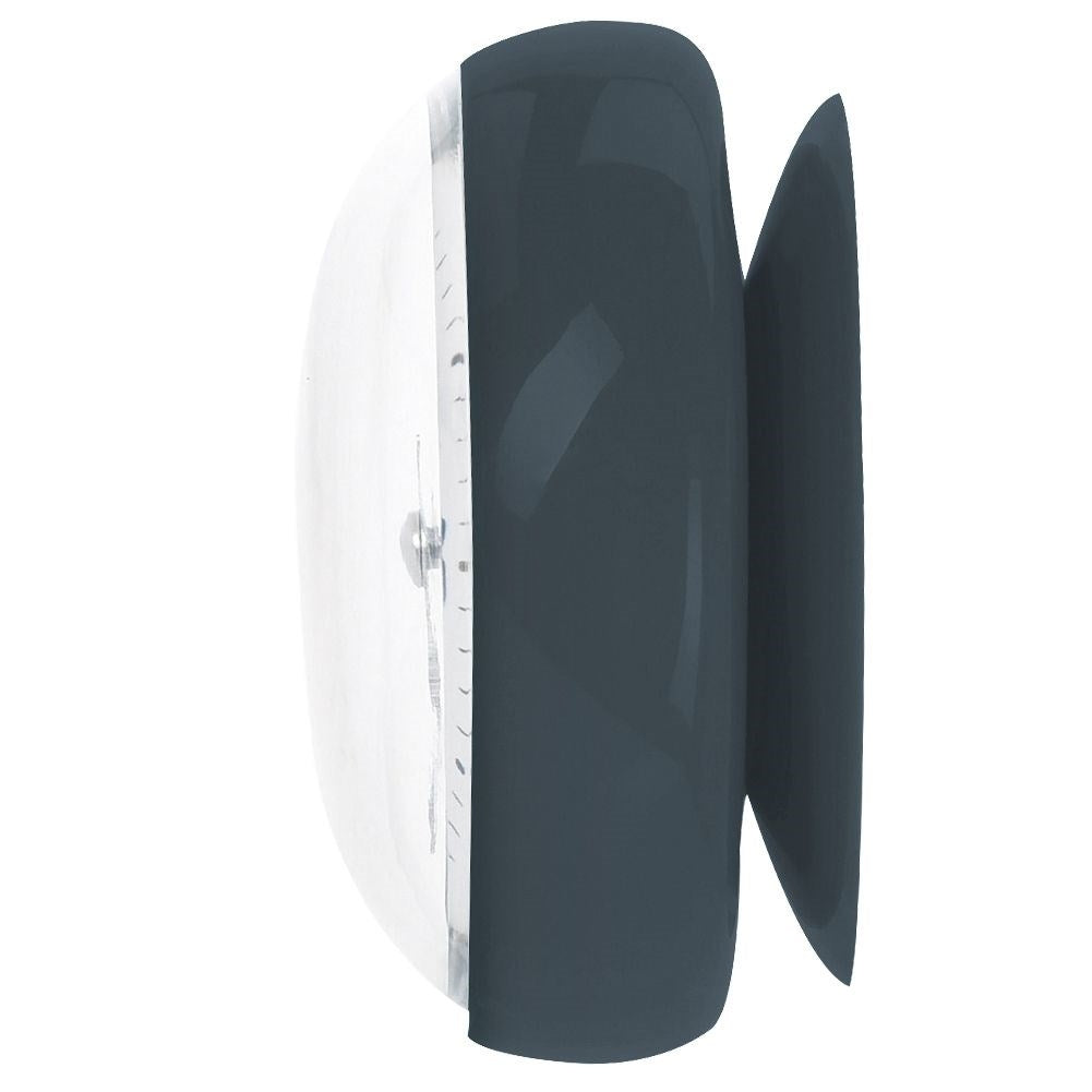 Waterproof clock with suction cup, perfect for showers and tiles