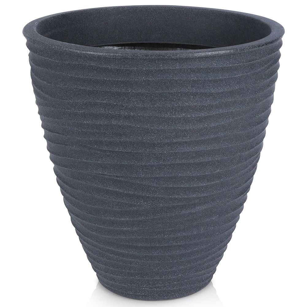 Weather-resistant plastic pot in stone imitation for garden