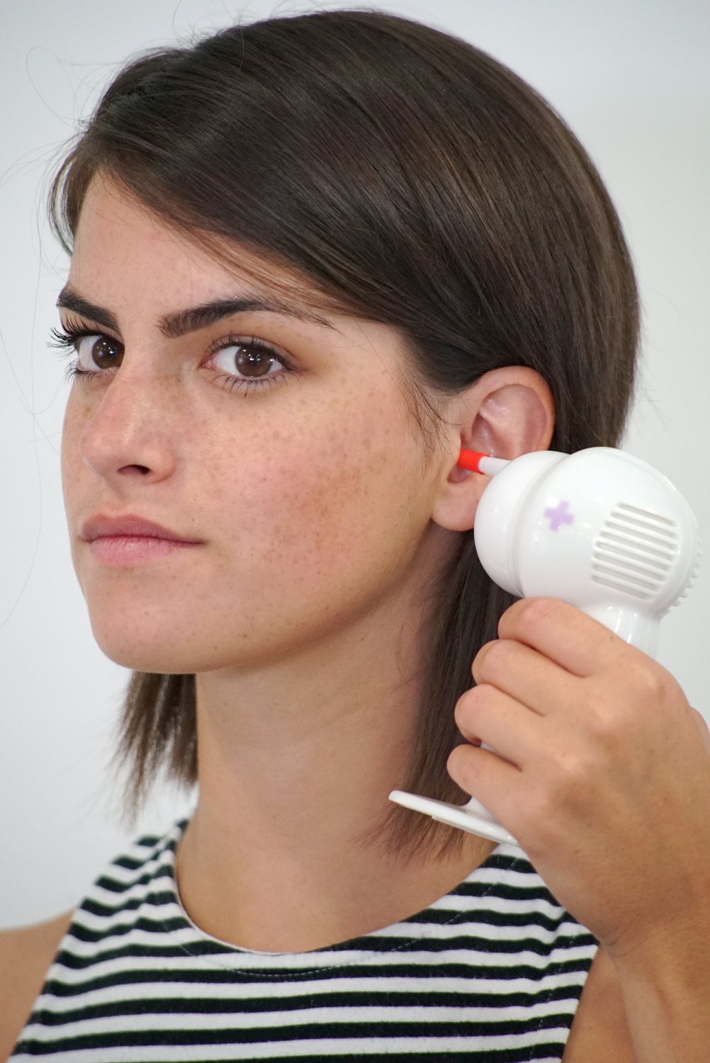 Wellys Ear VacuumCleaner - White