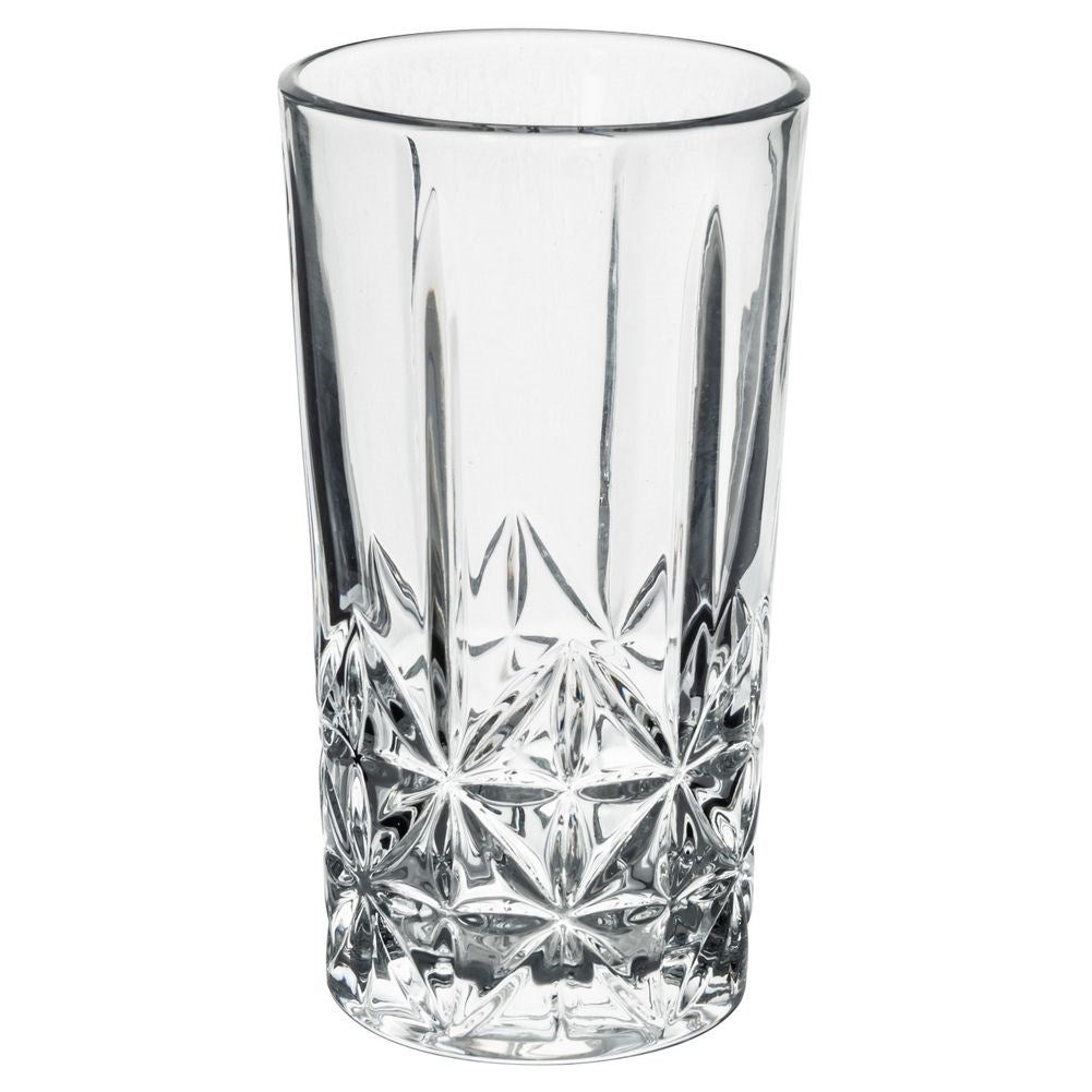 Whiskey glass with thick glass and impressive decorations