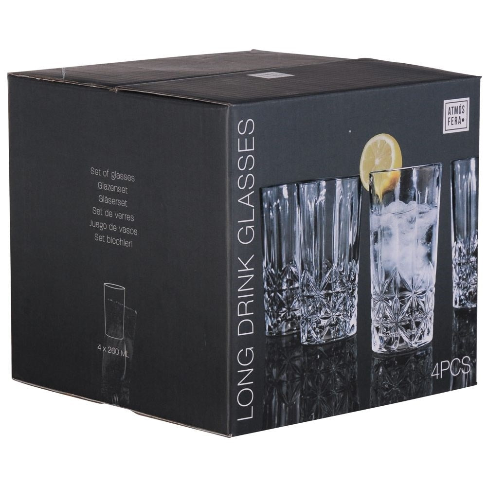 Whiskey glass with thick glass and impressive decorations