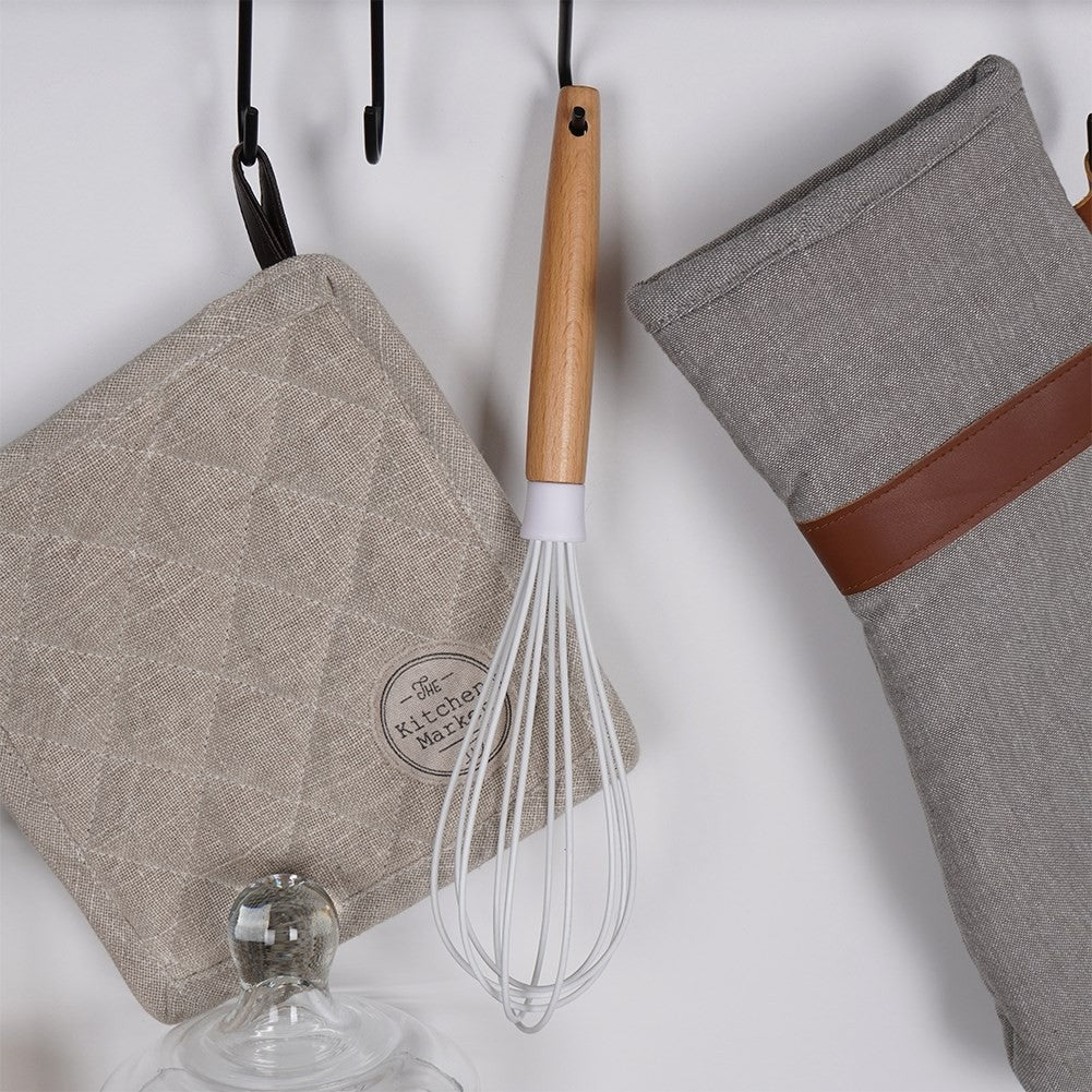 Whisk with silicone cover, safe for non-stick pans