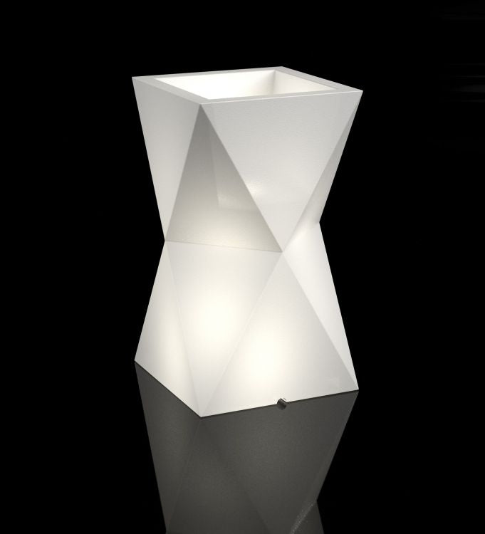 White pot Valencia with lighting
