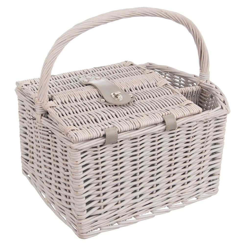 Wicker picnic basket