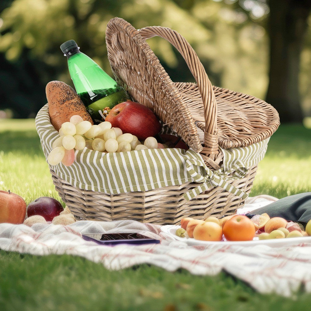 Wicker picnic basket, closed, 42x32x35 cm
