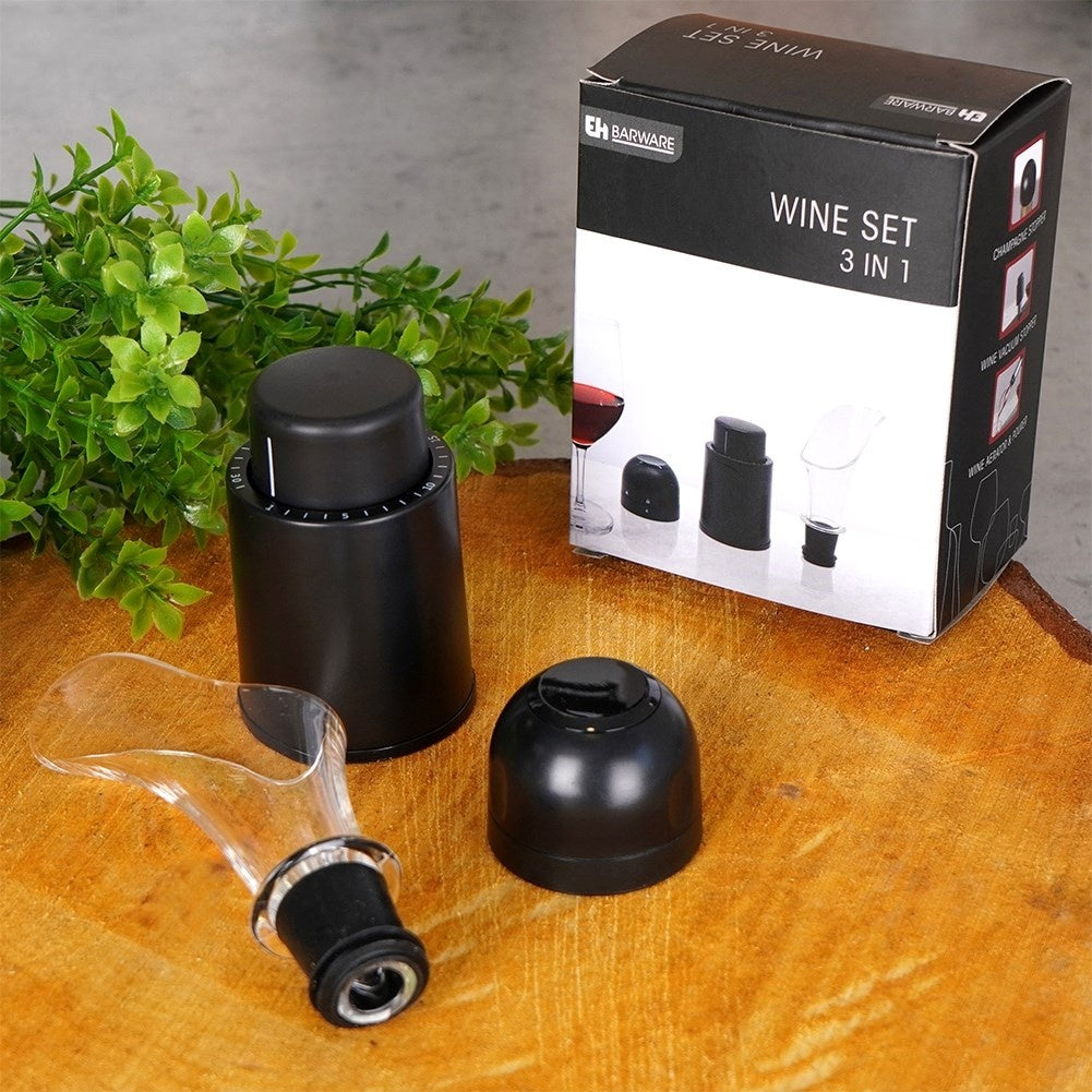 Wine accessory set: Vacuum cork, champagne cork and funnel