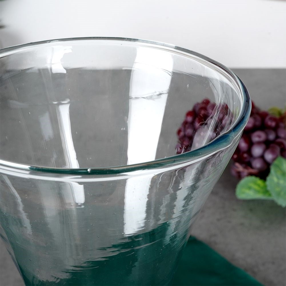 Wine decanter 1.5 liters - Recycled Glass with Blue Tinting