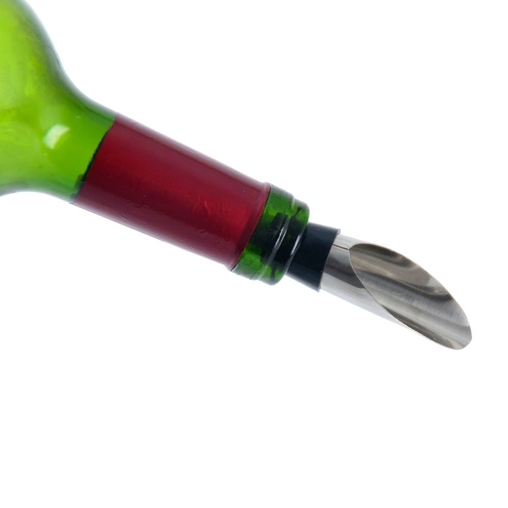 Wine decanter with stainless steel cork for standard bottles