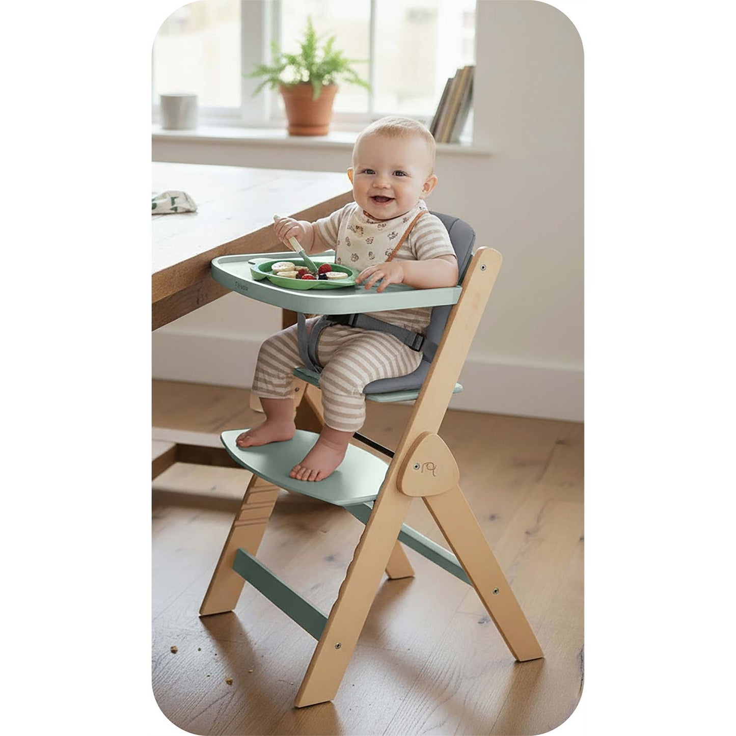 Wooden High Chair for Kids, Adjustable, Removable Tray