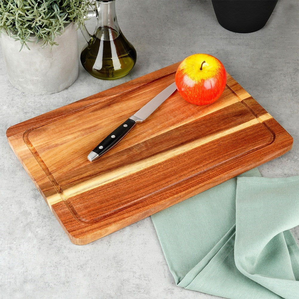Wooden chopping and serving board 37x25 cm